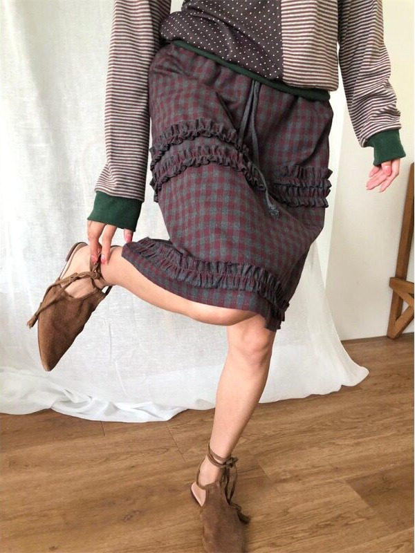 Retro College Girl Half Skirt  - Korean Girl Lifestyle recension och pris